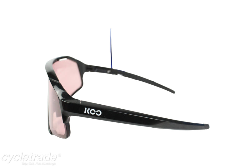 Cycling Glasses- KOO Demos Black & Red - NEW