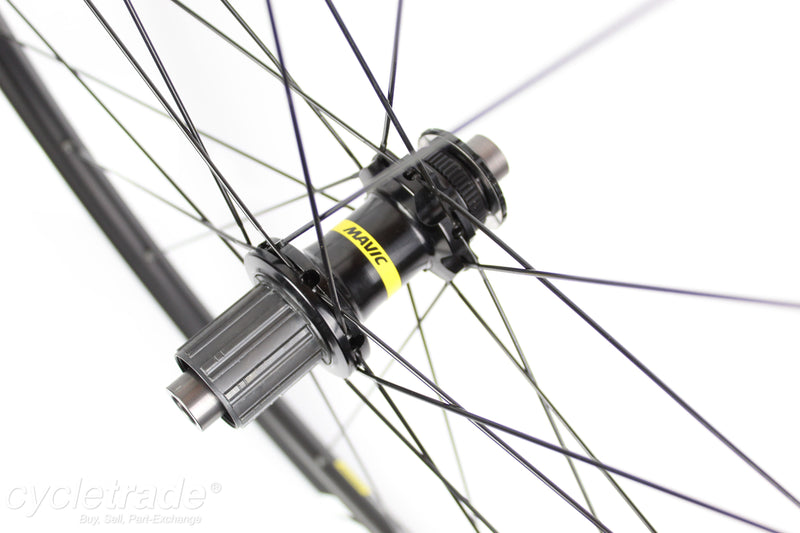 700c Road Wheelset - Mavic Aksium Disc Shimano 11 speed -  lightly Used