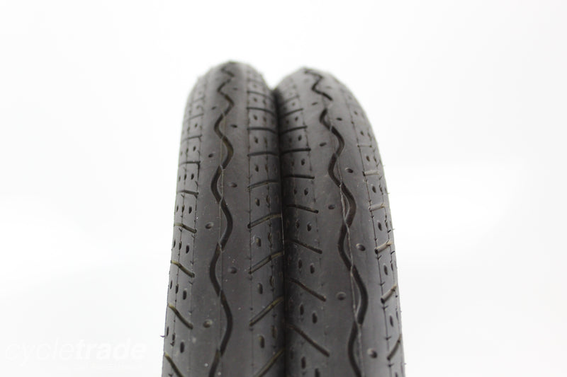 2 x Hybrid Tyre - Bronx 26 x 1.95 Clincher - Grade A+ (New)